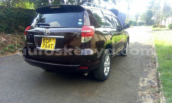 Oofamaa Toyota Vanguard Brown Makiinaa iti Thika keessatti Nairobi keessatti Oofamaa Toyota Vanguard Brown Makiinaa iti Thika keessatti Nairobi keessatti