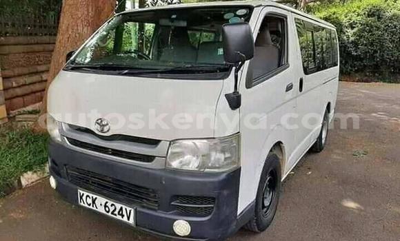 Nunua Ilio tumika Toyota Hiace Nyeupe Gari ndani ya Thika nchini Nairobi