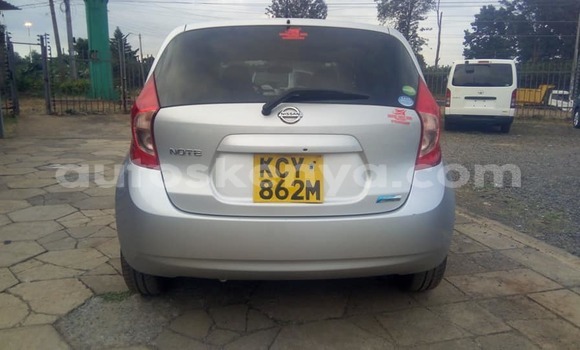 Oofamaa Nissan Note Silver Makiinaa iti Thika keessatti Nairobi keessatti Oofamaa Nissan Note Silver Makiinaa iti Thika keessatti Nairobi keessatti