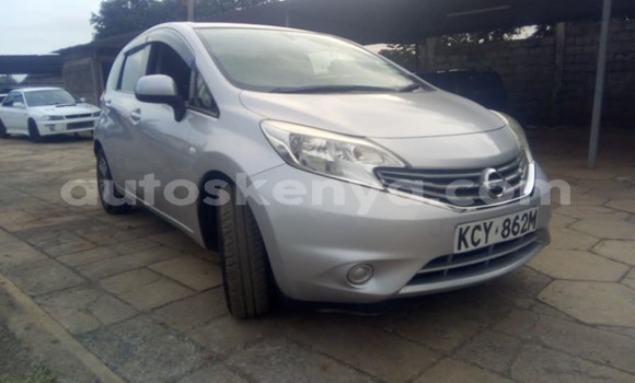 Oofamaa Nissan Note Silver Makiinaa iti Thika keessatti Nairobi keessatti Oofamaa Nissan Note Silver Makiinaa iti Thika keessatti Nairobi keessatti