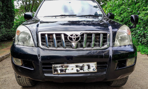 Nunua Ilio tumika Toyota Land Cruiser Prado Nyeusi Gari ndani ya Nairobi nchini Nairobi Nunua Ilio tumika Toyota Land Cruiser Prado Nyeusi Gari ndani ya Nairobi nchini Nairobi