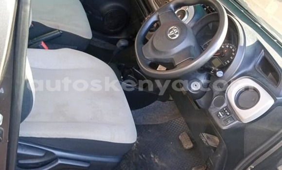 Nunua Ilio tumika Toyota Vitz Nyingine Gari ndani ya Nairobi nchini Nairobi Nunua Ilio tumika Toyota Vitz Nyingine Gari ndani ya Nairobi nchini Nairobi