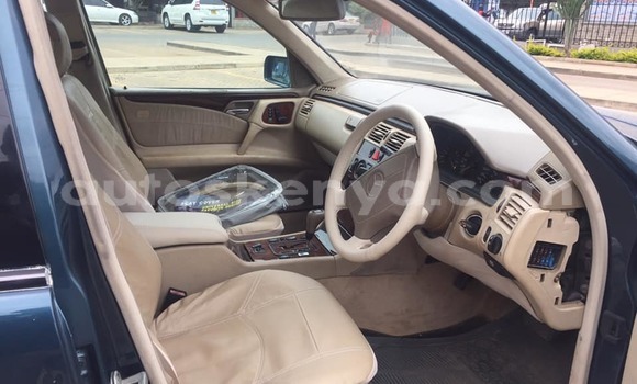 Buy Used Mercedes‒Benz E–Class Blue Car in Nairobi in Nairobi Buy Used Mercedes‒Benz E–Class Blue Car in Nairobi in Nairobi