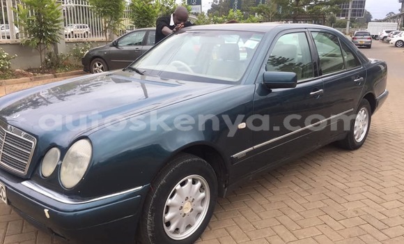 Buy Used Mercedes‒Benz E–Class Blue Car in Nairobi in Nairobi Buy Used Mercedes‒Benz E–Class Blue Car in Nairobi in Nairobi