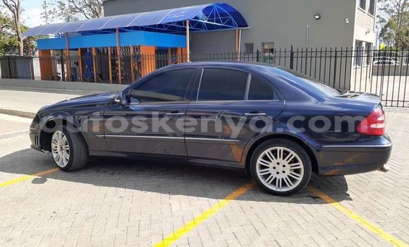 Buy Used Mercedes‒Benz E–Class Blue Car in Nairobi in Nairobi Buy Used Mercedes‒Benz E–Class Blue Car in Nairobi in Nairobi