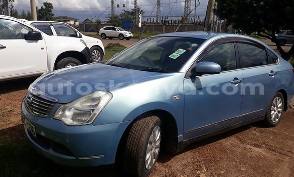 Oofamaa Nissan Bluebird Sylphy Blue Makiinaa iti Nairobi keessatti Nairobi keessatti