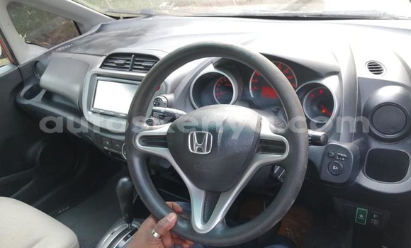 Oofamaa Honda Fit Red Makiinaa iti Nairobi keessatti Nairobi keessatti Oofamaa Honda Fit Red Makiinaa iti Nairobi keessatti Nairobi keessatti