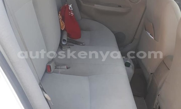 Oofamaa Toyota Axio White Makiinaa iti Nairobi keessatti Nairobi keessatti Oofamaa Toyota Axio White Makiinaa iti Nairobi keessatti Nairobi keessatti