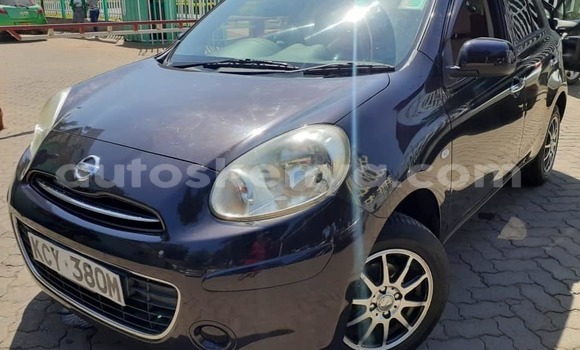 Oofamaa Nissan March Black Makiinaa iti Nairobi keessatti Nairobi keessatti