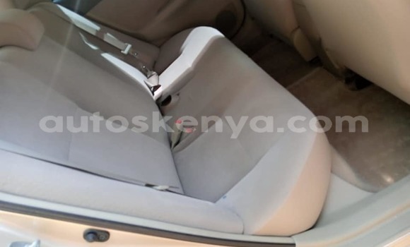 Oofamaa Toyota Axio Beige Makiinaa iti Nairobi keessatti Nairobi keessatti Oofamaa Toyota Axio Beige Makiinaa iti Nairobi keessatti Nairobi keessatti