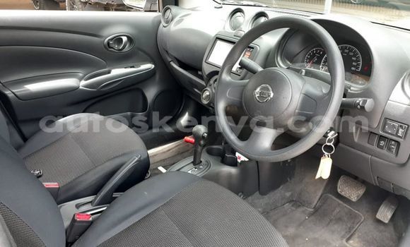 Nunua Ilio tumika Nissan tiida Fedha Gari ndani ya Nairobi nchini Nairobi Nunua Ilio tumika Nissan tiida Fedha Gari ndani ya Nairobi nchini Nairobi