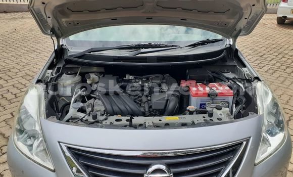 Nunua Ilio tumika Nissan tiida Fedha Gari ndani ya Nairobi nchini Nairobi Nunua Ilio tumika Nissan tiida Fedha Gari ndani ya Nairobi nchini Nairobi