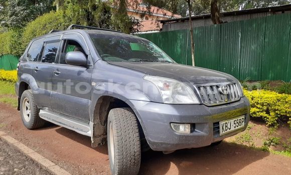 Oofamaa Toyota Land Cruiser Prado Blue Makiinaa iti Nairobi keessatti Nairobi keessatti Oofamaa Toyota Land Cruiser Prado Blue Makiinaa iti Nairobi keessatti Nairobi keessatti