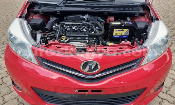 Nunua Ilio tumika Toyota Vitz Nyekundu Gari ndani ya Nairobi nchini Nairobi Nunua Ilio tumika Toyota Vitz Nyekundu Gari ndani ya Nairobi nchini Nairobi