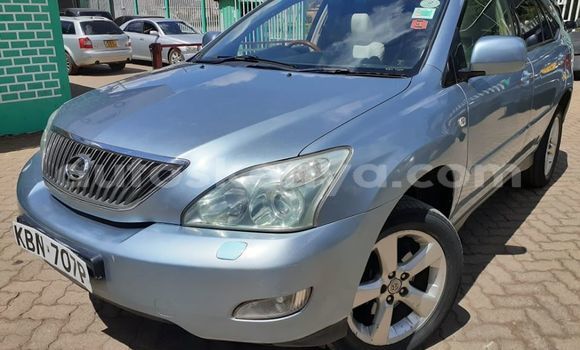 Nunua Ilio tumika Lexus RX 300 Bluu Gari ndani ya Nairobi nchini Nairobi