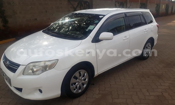 Oofamaa Toyota Fielder White Makiinaa iti Nairobi keessatti Nairobi keessatti Oofamaa Toyota Fielder White Makiinaa iti Nairobi keessatti Nairobi keessatti
