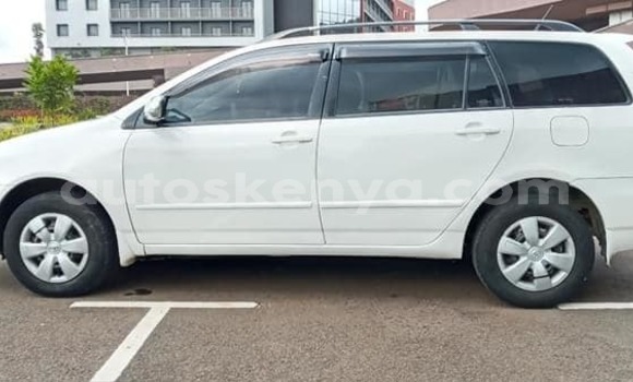 Oofamaa Toyota Fielder White Makiinaa iti Nairobi keessatti Nairobi keessatti Oofamaa Toyota Fielder White Makiinaa iti Nairobi keessatti Nairobi keessatti