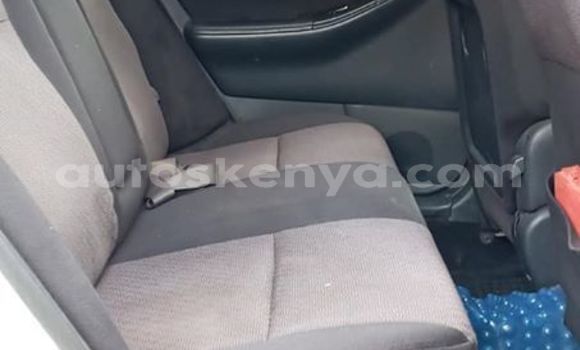 Oofamaa Toyota Fielder White Makiinaa iti Nairobi keessatti Nairobi keessatti Oofamaa Toyota Fielder White Makiinaa iti Nairobi keessatti Nairobi keessatti