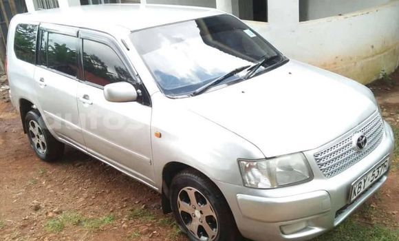 Nunua Ilio tumika Toyota Succeed Fedha Gari ndani ya Thika nchini Nairobi