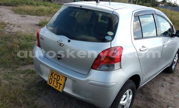 Oofamaa Toyota Vitz Silver Makiinaa iti Nairobi keessatti Nairobi keessatti Oofamaa Toyota Vitz Silver Makiinaa iti Nairobi keessatti Nairobi keessatti