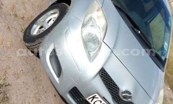 Oofamaa Toyota Vitz Silver Makiinaa iti Nairobi keessatti Nairobi keessatti Oofamaa Toyota Vitz Silver Makiinaa iti Nairobi keessatti Nairobi keessatti