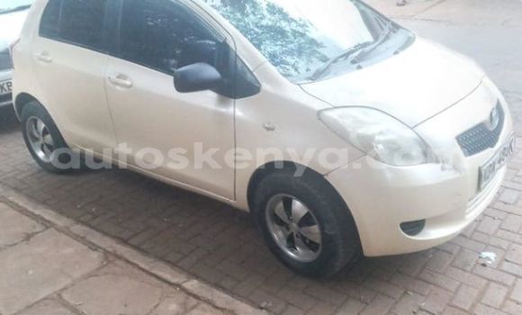 Buy Used Toyota Vitz White Car in Nairobi in Nairobi Buy Used Toyota Vitz White Car in Nairobi in Nairobi