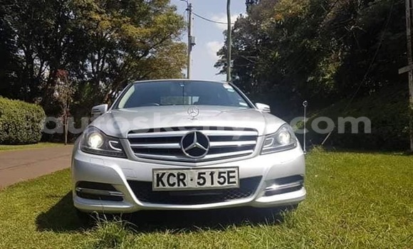 Nunua Ilio tumika Mercedes‒Benz C–Class Fedha Gari ndani ya Nairobi nchini Nairobi
