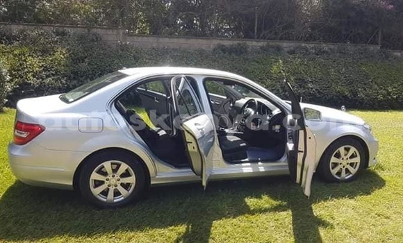 Buy Used Mercedes‒Benz C–Class Silver Car in Nairobi in Nairobi Buy Used Mercedes‒Benz C–Class Silver Car in Nairobi in Nairobi