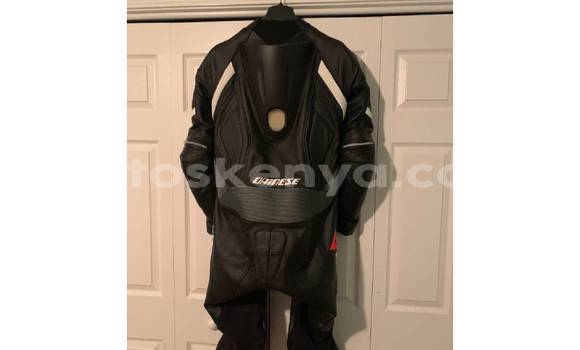 Buy New Yamaha R1 Black Bike in Nairobi in Nairobi Buy New Yamaha R1 Black Bike in Nairobi in Nairobi