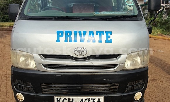 Buy Used Toyota Hiace Silver Car in Nairobi in Nairobi
