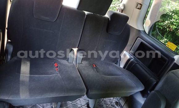 Nunua Ilio tumika Toyota Noah Fedha Gari ndani ya Nairobi nchini Nairobi Nunua Ilio tumika Toyota Noah Fedha Gari ndani ya Nairobi nchini Nairobi