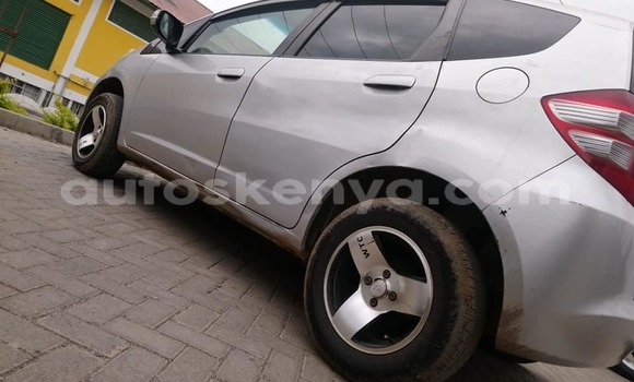 Buy Used Honda Fit Silver Car in Nairobi in Nairobi Buy Used Honda Fit Silver Car in Nairobi in Nairobi