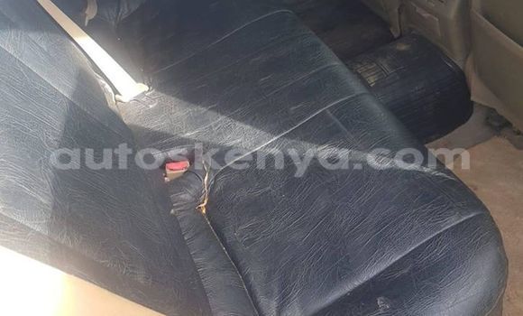 Oofamaa Toyota Mark X Silver Makiinaa iti Nairobi keessatti Nairobi keessatti Oofamaa Toyota Mark X Silver Makiinaa iti Nairobi keessatti Nairobi keessatti