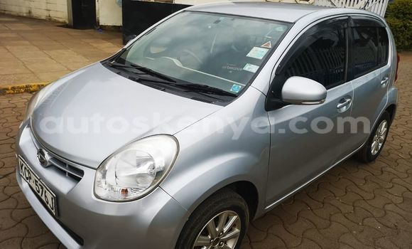 Oofamaa Toyota Passo Silver Makiinaa iti Nairobi keessatti Nairobi keessatti Oofamaa Toyota Passo Silver Makiinaa iti Nairobi keessatti Nairobi keessatti