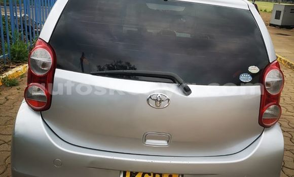 Oofamaa Toyota Passo Silver Makiinaa iti Nairobi keessatti Nairobi keessatti Oofamaa Toyota Passo Silver Makiinaa iti Nairobi keessatti Nairobi keessatti