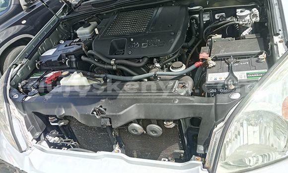 Oofamaa Toyota Land Cruiser Prado Silver Makiinaa iti Nairobi keessatti Nairobi keessatti Oofamaa Toyota Land Cruiser Prado Silver Makiinaa iti Nairobi keessatti Nairobi keessatti