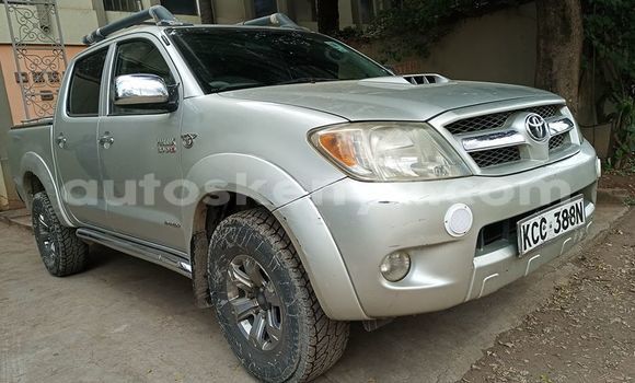 Nunua Ilio tumika Toyota Hilux Fedha Gari ndani ya Nairobi nchini Nairobi Nunua Ilio tumika Toyota Hilux Fedha Gari ndani ya Nairobi nchini Nairobi