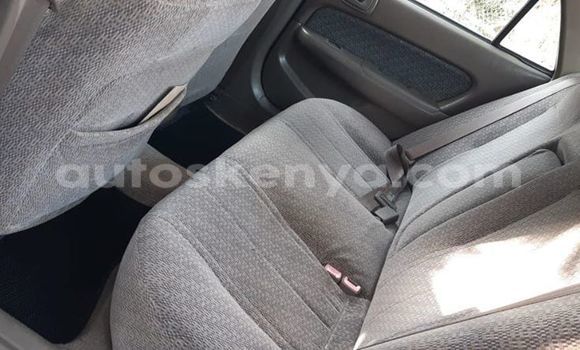 Oofamaa Toyota Corolla Silver Makiinaa iti Nairobi keessatti Nairobi keessatti Oofamaa Toyota Corolla Silver Makiinaa iti Nairobi keessatti Nairobi keessatti