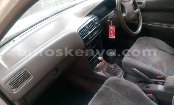 Oofamaa Toyota Corolla White Makiinaa iti Nairobi keessatti Nairobi keessatti Oofamaa Toyota Corolla White Makiinaa iti Nairobi keessatti Nairobi keessatti