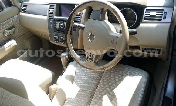 Oofamaa Nissan tiida Silver Makiinaa iti Nairobi keessatti Nairobi keessatti Oofamaa Nissan tiida Silver Makiinaa iti Nairobi keessatti Nairobi keessatti
