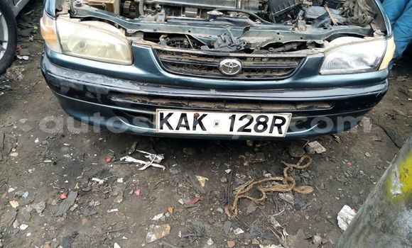 Oofamaa Toyota Corolla Green Makiinaa iti Nairobi keessatti Nairobi keessatti Oofamaa Toyota Corolla Green Makiinaa iti Nairobi keessatti Nairobi keessatti
