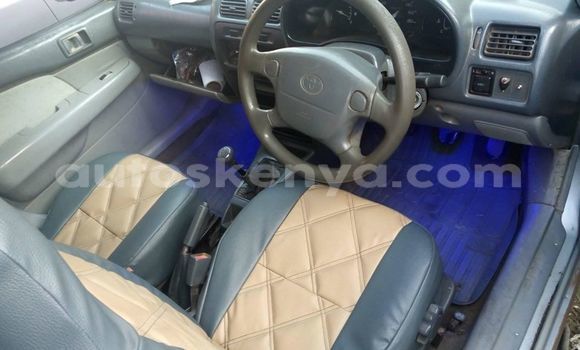 Oofamaa Toyota Starlet Blue Makiinaa iti Nairobi keessatti Nairobi keessatti Oofamaa Toyota Starlet Blue Makiinaa iti Nairobi keessatti Nairobi keessatti