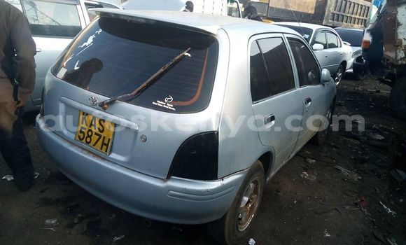 Oofamaa Toyota Starlet Blue Makiinaa iti Nairobi keessatti Nairobi keessatti Oofamaa Toyota Starlet Blue Makiinaa iti Nairobi keessatti Nairobi keessatti