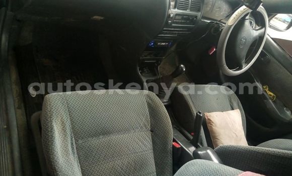 Oofamaa Toyota Corolla Green Makiinaa iti Nairobi keessatti Nairobi keessatti Oofamaa Toyota Corolla Green Makiinaa iti Nairobi keessatti Nairobi keessatti