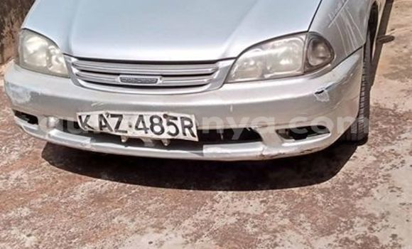 Nunua Ilio tumika Toyota Caldina Fedha Gari ndani ya Nairobi nchini Nairobi