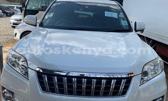 Oofamaa Toyota Vanguard White Makiinaa iti Nairobi keessatti Nairobi keessatti Oofamaa Toyota Vanguard White Makiinaa iti Nairobi keessatti Nairobi keessatti