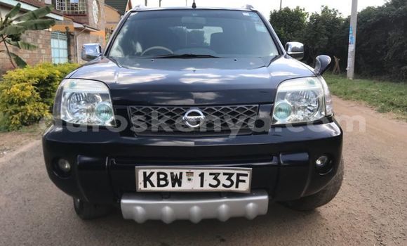Oofamaa Nissan X–Trail Black Makiinaa iti Nairobi keessatti Nairobi keessatti