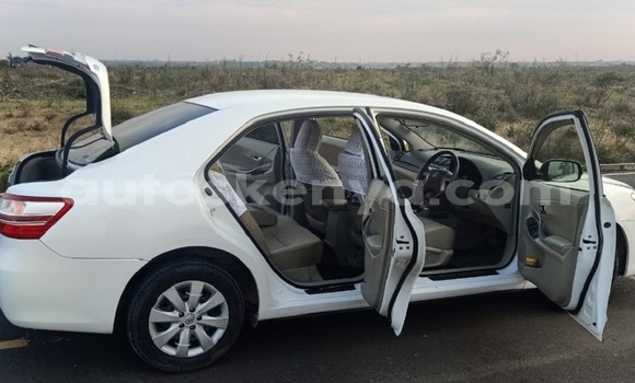 Buy New Toyota Premio White Car in Nairobi in Nairobi Buy New Toyota Premio White Car in Nairobi in Nairobi