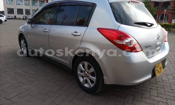 Nunua Ilio tumika Nissan tiida Fedha Gari ndani ya Nairobi nchini Nairobi Nunua Ilio tumika Nissan tiida Fedha Gari ndani ya Nairobi nchini Nairobi