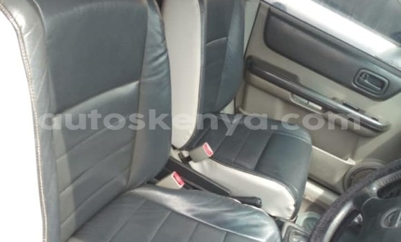 Nunua Ilio tumika Nissan X–Trail Bluu Gari ndani ya Nairobi nchini Nairobi Nunua Ilio tumika Nissan X–Trail Bluu Gari ndani ya Nairobi nchini Nairobi